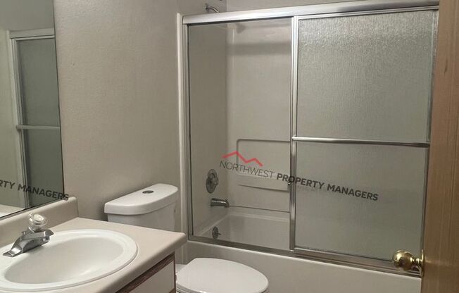 R294 Rivers Edge Apartments