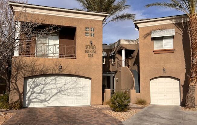 Condo on TPC Summerlin golf course! $2400/month
