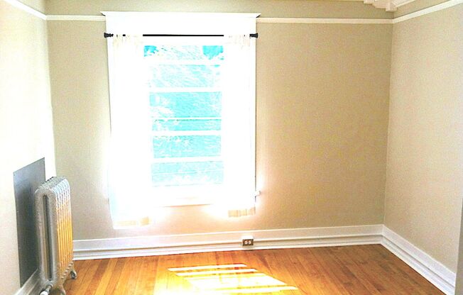 1 bed, 1 bath, $1,225, Unit 606