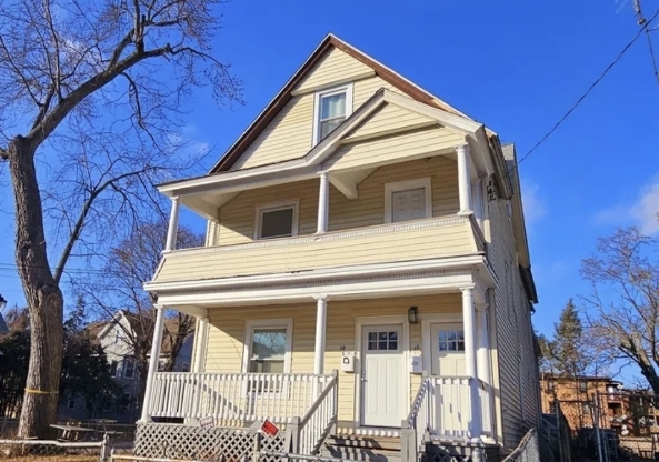 50 1/2 ANNAWAN ST
