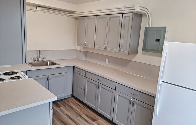 1 bed, 1 bath, 645 sqft, $1,050, Unit 801