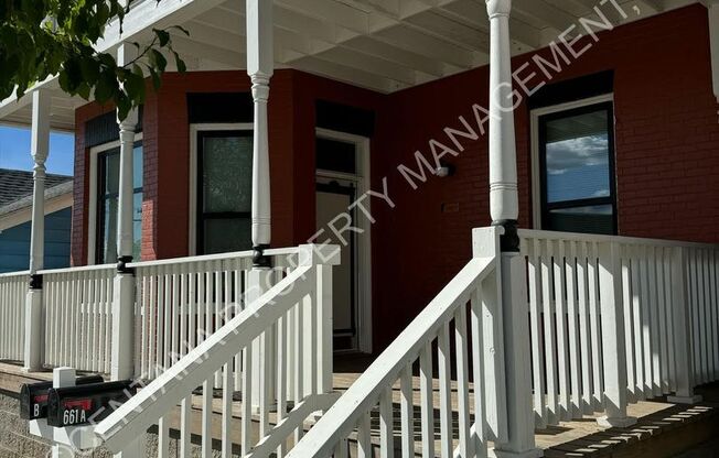 3 beds, 2 baths, $1,650, Unit 661 S Main A