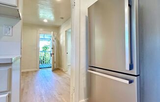 2 beds, 1 bath, $3,450