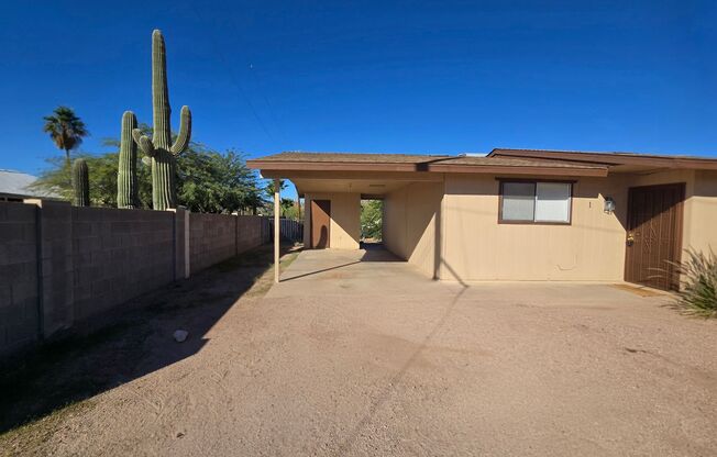 2 Bed 1 Bath Spacious Gold Canyon Apartment