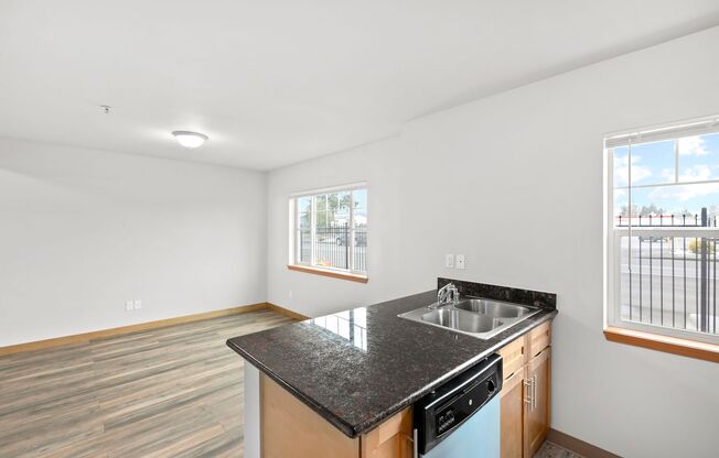 1 bed, 1 bath, 580 sqft, $1,495, Unit 901-1B