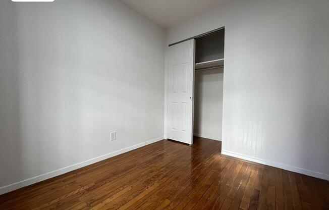 536 E 82 ST