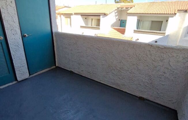 1 bed, 1 bath, $1,075, Unit # #C 28