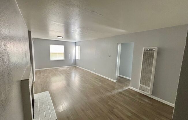 Great 3 Bed 1 Bath House with Garage in Richmond - AVAILABLE NOW !!!