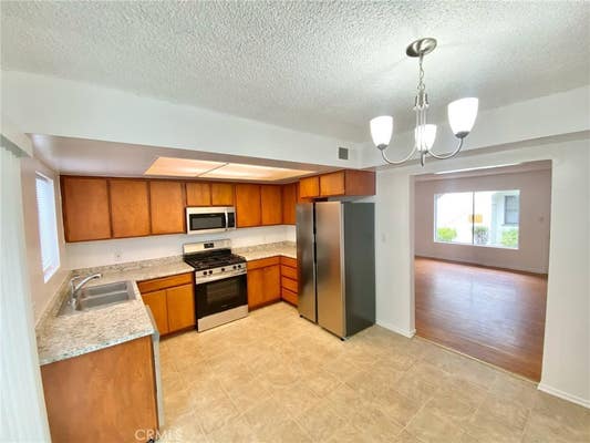 4237 DIXIE CYN AVE