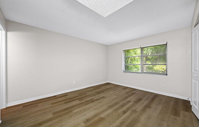 2 beds, 2 baths, 850 sqft, $1,795, Unit D205