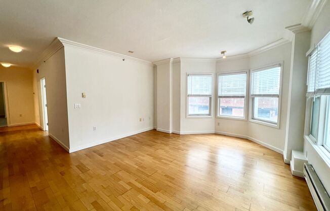 900 Van Ness Ave