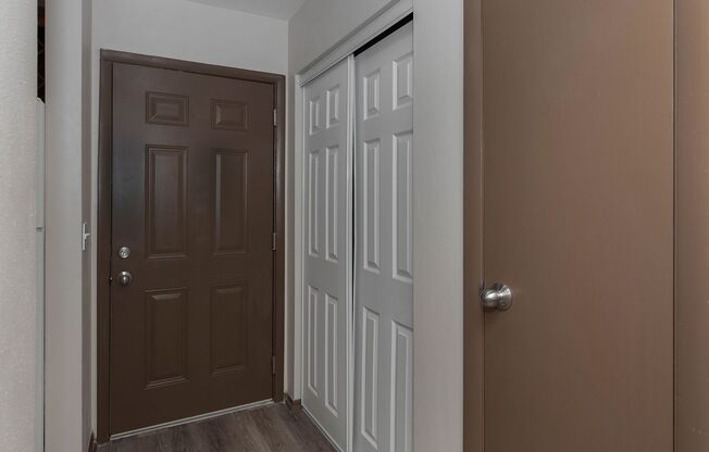 2 beds, 1 bath, 850 sqft, $825, Unit 3535 N Main Street Apt A-6