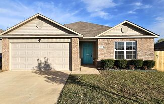 Charming 3 bedroom in the heart of Noble, OK!