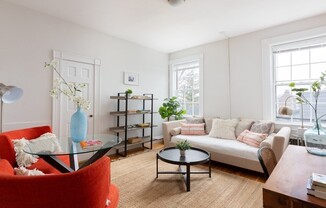 Studio, 1 bath, 282 sqft, $2,300, Unit 47