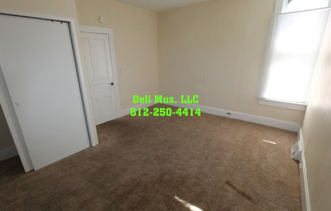 3 beds, 1 bath, $770