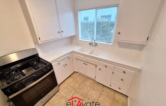 2 beds, 1 bath, $2,950