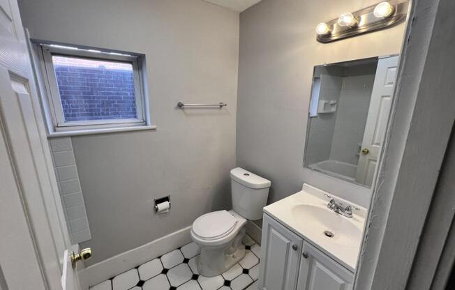 3 beds, 1 bath, $1,350