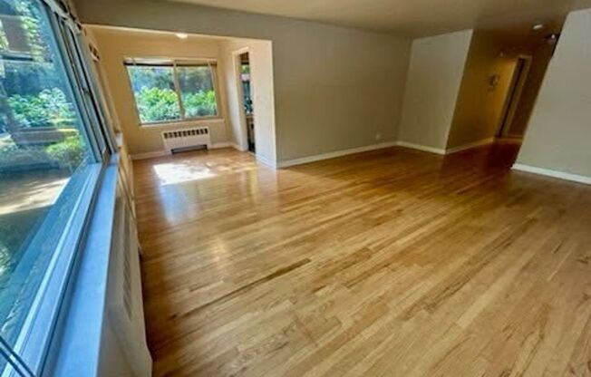 1 bed, 1 bath, 560 sqft, $1,750, Unit 202