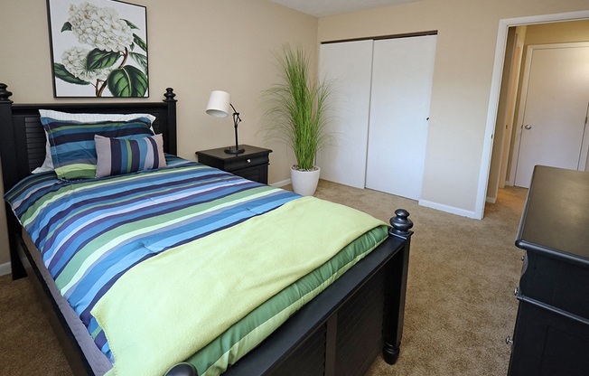 Model Bedroom at Edgewater Landing Apartments in Cleveland OH