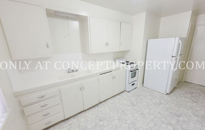 1 bed, 1 bath, 660 sqft, $1,099, Unit 04