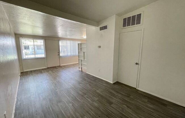 1 bed, 1 bath, 500 sqft, $1,300