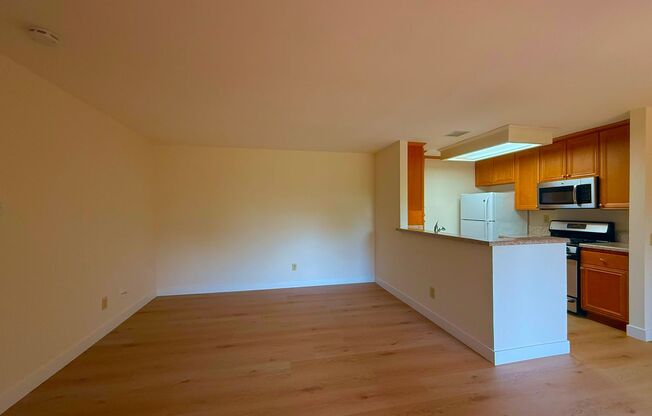 Charming 1 Bedroom Condo in Stoney Brook