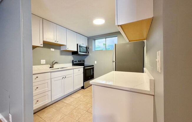1 bed, 1 bath, 520 sqft, $1,195, Unit Unit D