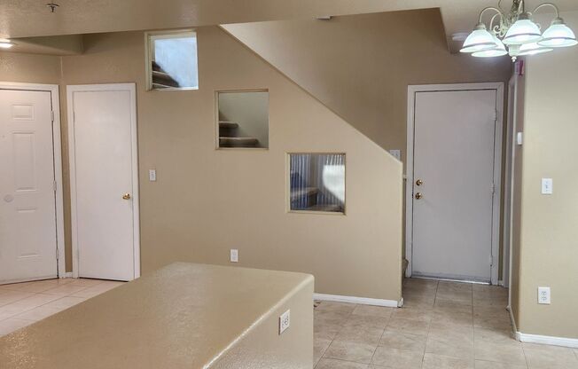 Condo in Gated Genevieve Court