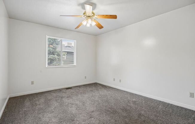 2 beds, 1.5 baths, 1,146 sqft, $1,399, Unit C-2