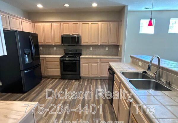 1895 STETSON DR
