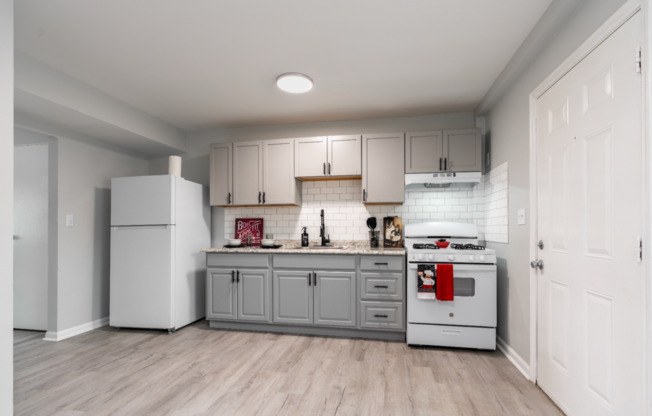 Carpenter Apartments