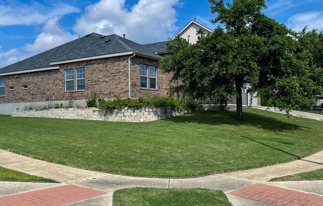 Exceptional one-story in the great golf community of Forest Creek