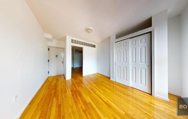 184 1 AVE