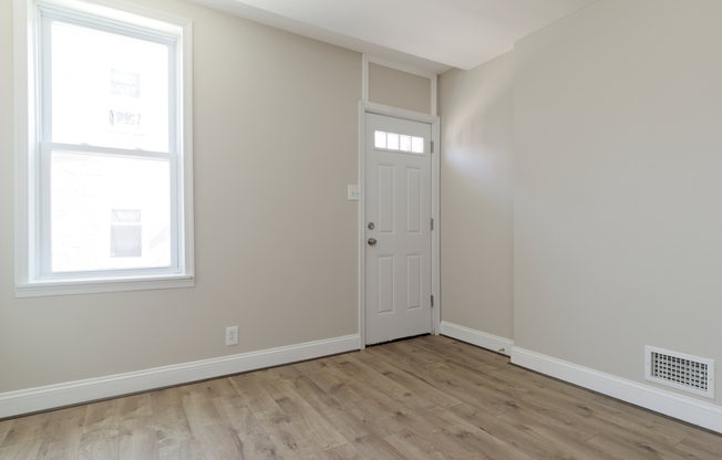 Charming 2BD/1BA Townhome in East Baltimore, MD!