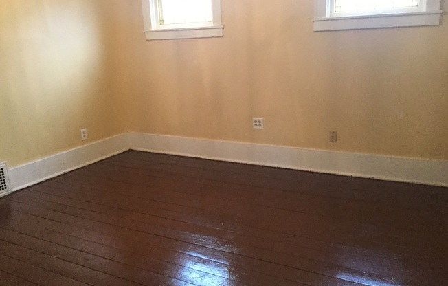 3 bedroom Single Family ( Harambee )