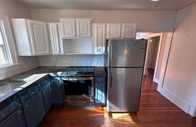 88 NW FLORENCE AVE