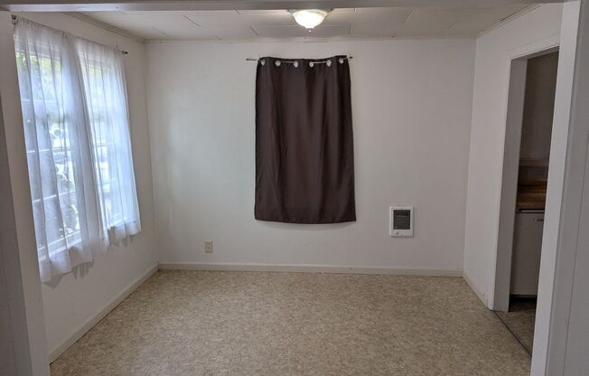 1 bed, 1 bath, $1,550, Unit 794