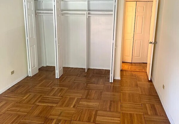 1332 METROPOLITAN AVE