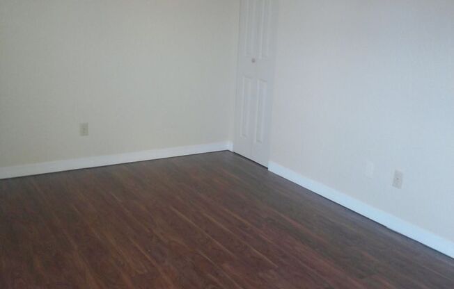 1 bed, 1 bath, 750 sqft, $695, Unit 61