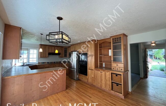 Spacious 5 bedrooms house in Beaverton