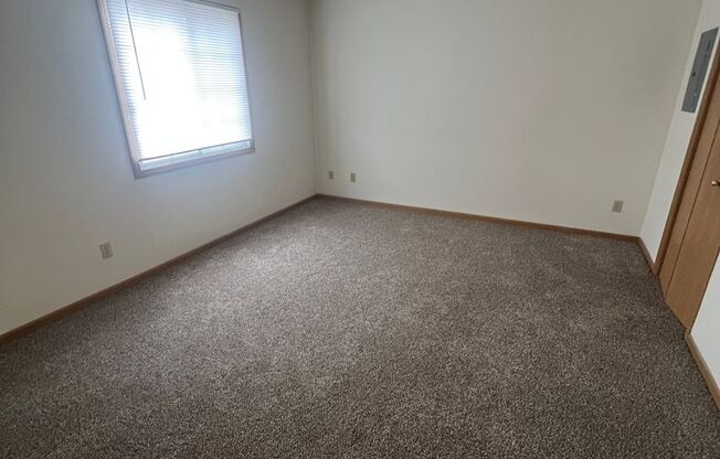 2 beds, 2 baths, 1,175 sqft, $1,835, Unit 2606C302