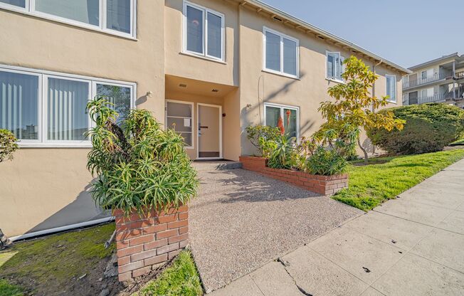 2900 14th Ave