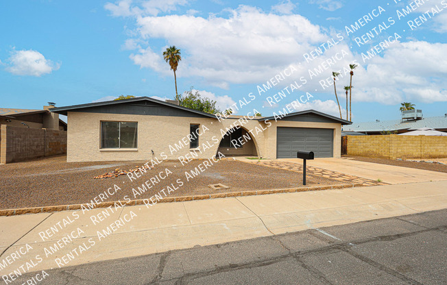 10642 N 47 DR