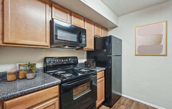1 bed, 1 bath, 750 sqft, $1,245, Unit 131