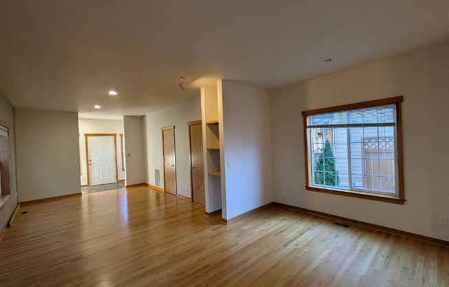BellTown Court
