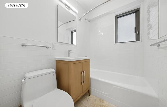 3 beds, 2 baths, 1,311 sqft, $8,500, Unit 1J