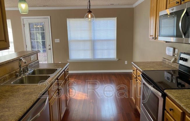 206 SHADOW CT