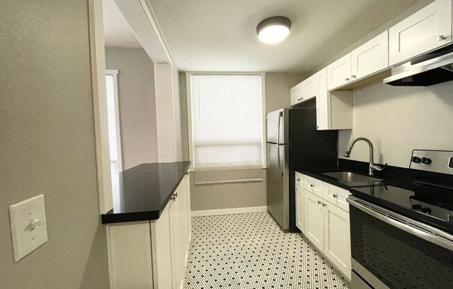 1 bed, 1 bath, 600 sqft, $1,525, Unit 214