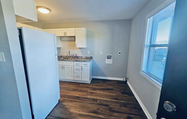 2 beds, 1 bath, 768 sqft, $1,110, Unit 3610-A