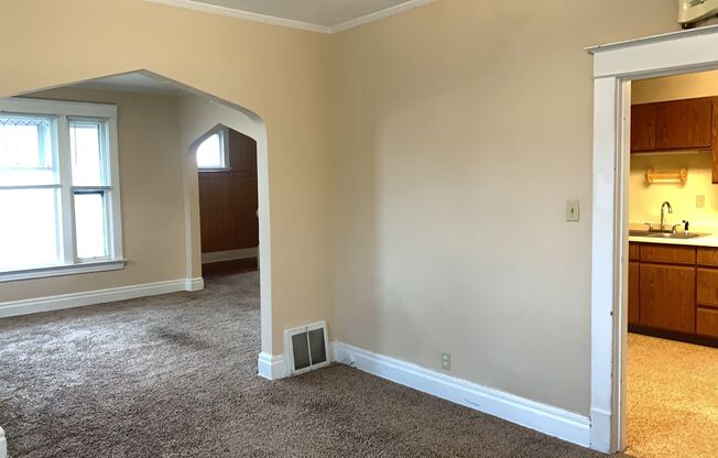 3 beds, 1 bath, $1,695